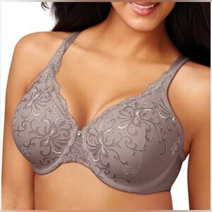 Playtex Secrets Beautiful Lift with Embroidery Underwire Bra | NWT